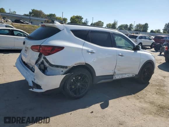 2017 Hyundai Santa Fe Ultimate с VIN 5XYZWDLAXHG447314, выставлен на аукционе Copart как лот 85910775 с пробегом 121 017 миль миль и Списание • Salvage title. История ставок и продаж доступна на DreamBid. Изображение 3.