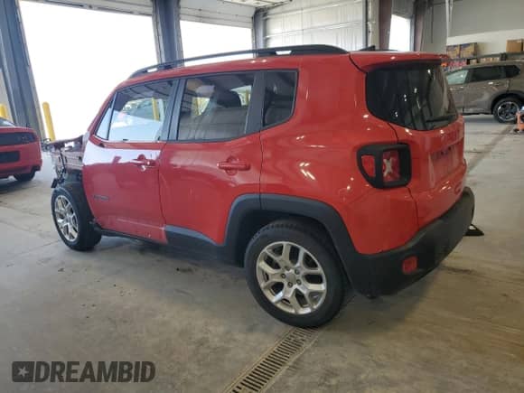 2018 Jeep Renegade Latitude with VIN ZACCJABB9JPJ63804, listed as a Copart auction lot 82304035 with 26,042 mi miles and Salvage title. Bid and sale history available at DreamBid. Image 2.