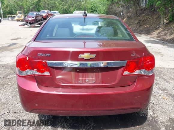 2016 Chevrolet Cruze LT с VIN 1G1PE5SB7G7101462, выставлен на аукционе IAAI как лот 42379033 с пробегом 60 375 миль миль и . История ставок и продаж доступна на DreamBid. Изображение 16.