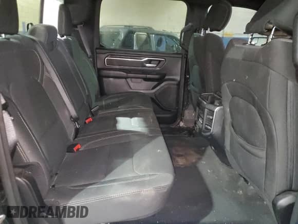 2021 Ram 1500 Big Horn z VIN 1C6RRFFG1MN774522, wystawiony jako Copart lot #87945765 z przebiegiem 26 691 mil mil oraz Nie do naprawy • Non repairable. Historia ofert i sprzedaży dostępna na DreamBid. Obrazek 10.