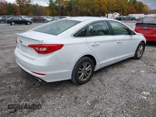 2016 Hyundai Sonata SE с VIN 5NPE24AF7GH276585, выставлен на аукционе IAAI как лот 43520281 с пробегом 92 770 миль миль и . История ставок и продаж доступна на DreamBid. Изображение 4.