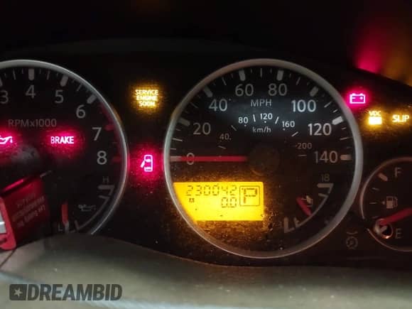 2005 Nissan Pathfinder SE z VIN 5N1AR18UX5C749610, wystawiony jako IAAI lot #41109719 z przebiegiem 230 042 mil mil oraz . Historia ofert i sprzedaży dostępna na DreamBid. Obrazek 7.