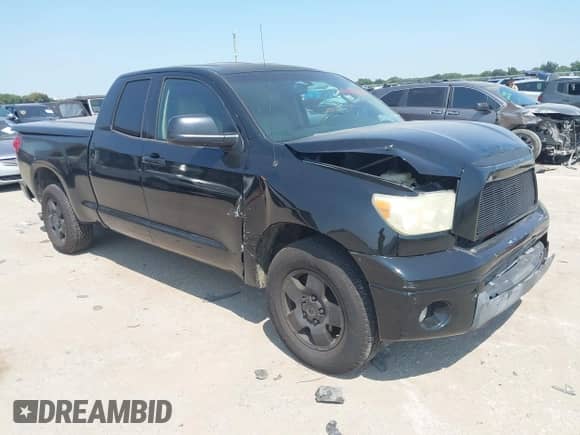 2007 Toyota Tundra Limited z VIN 5TBRV58107S450170, wystawiony jako IAAI lot #43183865 z przebiegiem 226 561 mil mil oraz . Historia ofert i sprzedaży dostępna na DreamBid. Obrazek 1.