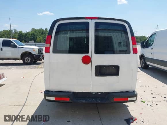 2013 Chevrolet Express Cargo с VIN 1GCSGAFX2D1152635, выставлен на аукционе IAAI как лот 42768190 с пробегом 399 946 миль миль и . История ставок и продаж доступна на DreamBid. Изображение 16.
