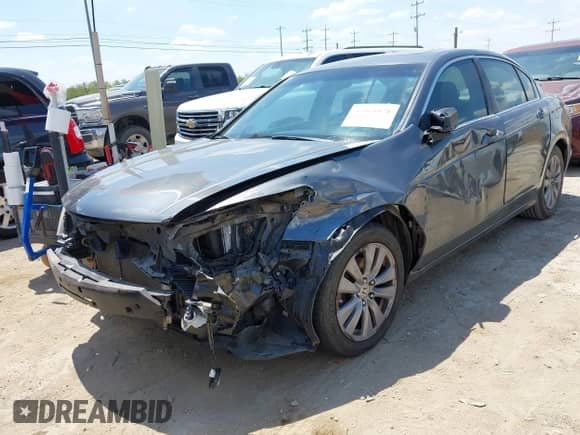 2011 Honda Accord EX-L z VIN 1HGCP2F86BA008135, wystawiony jako IAAI lot #43061671 z przebiegiem 160 366 mil mil oraz . Historia ofert i sprzedaży dostępna na DreamBid. Obrazek 18.