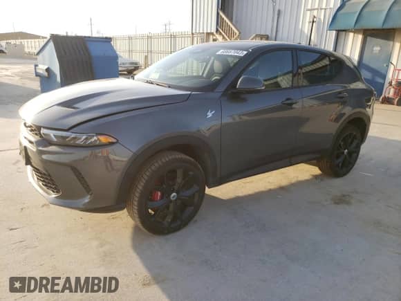 2023 Dodge Hornet GT с VIN ZACNDFANXP3A03586, выставлен на аукционе Copart как лот 60667043 с пробегом 2 811 миль миль и . История ставок и продаж доступна на DreamBid. Изображение 1.