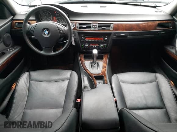 2011 BMW 3 Series 328i xDrive with VIN WBAPK7C56BA821042, listed as a Copart auction lot 67367925 with 135,459 mi miles and Salvage title. Bid and sale history available at DreamBid. Image 8.