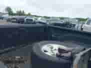 2010 Dodge 1500 SLT z VIN 1D7RV1CP8AS137108, wystawiony jako IAAI lot #42576067 z przebiegiem 176 396 mil mil oraz . Historia ofert i sprzedaży dostępna na DreamBid. Obrazek 8.