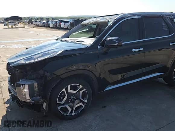 2023 Hyundai Palisade Limited with VIN KM8R54GE5PU532876, listed as a Copart auction lot 70212205 with 66,065 mi miles and Salvage title. Bid and sale history available at DreamBid. Image 14.