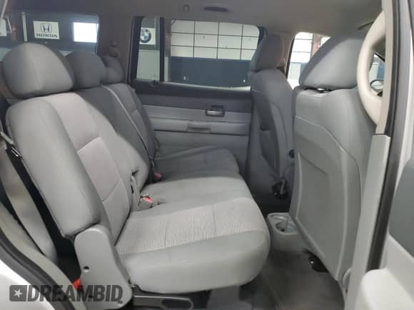2008 Dodge Durango SLT z VIN 1D8HB48278F100665, wystawiony jako Copart lot #78325684 z przebiegiem 133 901 mil mil oraz Czysty tytuł • Clean title. Historia ofert i sprzedaży dostępna na DreamBid. Obrazek 11.