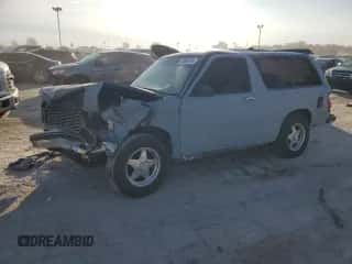1989 Chevrolet Blazer с VIN 1GNCS18Z9K8255600, выставлен на аукционе Copart как лот 76288754 с пробегом 224 837 миль миль и На запчасти • Non repairable. История ставок и продаж доступна на DreamBid. Изображение 1.