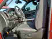 2019 Ram 1500 Big Horn z VIN 1C6RREFT9KN535515, wystawiony jako Copart lot #85284935 z przebiegiem 134 270 mil mil oraz Szkoda całkowita • Salvage title. Historia ofert i sprzedaży dostępna na DreamBid. Obrazek 7.