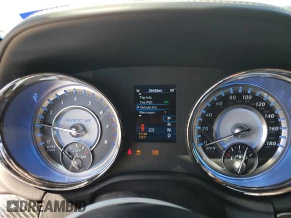 2014 Chrysler 300 SRT-8 с VIN 2C3CCAFJ5EH230747, выставлен на аукционе Copart как лот 73540564 с пробегом 29 458 миль миль и Списание • Salvage title. История ставок и продаж доступна на DreamBid. Изображение 9.