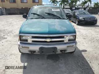 1995 Chevrolet Blazer с VIN 1GNDT13W7SK114400, выставлен на аукционе Copart как лот 86699775 с пробегом 1 531 232 миль миль и Чистый • Clean title. История ставок и продаж доступна на DreamBid. Изображение 5.