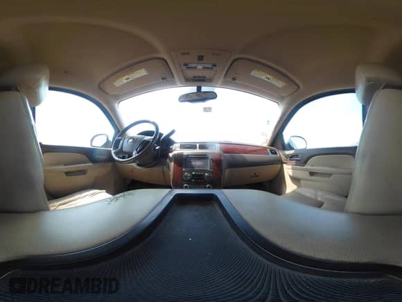 2014 Chevrolet Tahoe LTZ с VIN 1GNSCCE00ER143700, выставлен на аукционе IAAI как лот 43177090 с пробегом 134 563 миль миль и . История ставок и продаж доступна на DreamBid. Изображение 18.