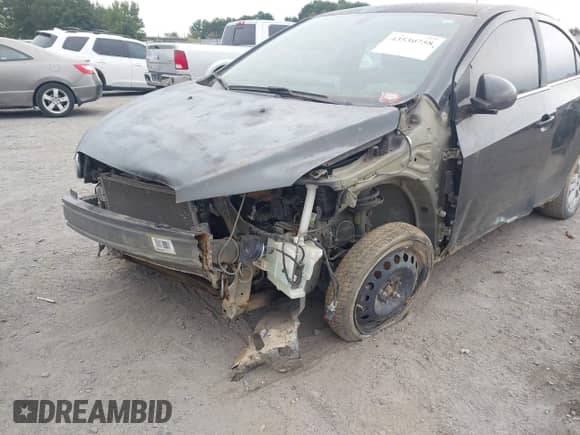 2015 Chevrolet Sonic LT с VIN 1G1JC5SH4F4128120, выставлен на аукционе IAAI как лот 43530758 с пробегом 139 446 миль миль и . История ставок и продаж доступна на DreamBid. Изображение 6.