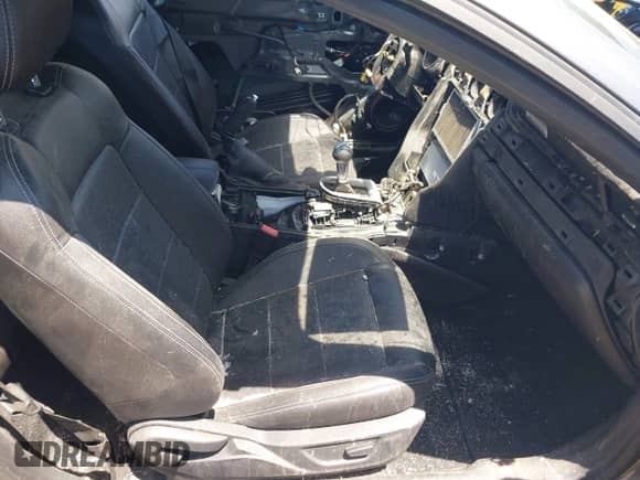 2021 Ford Mustang EcoBoost с VIN 1FATP8UH1M5123053, выставлен на аукционе IAAI как лот 42313559 с пробегом Не указан миль и . История ставок и продаж доступна на DreamBid. Изображение 5.