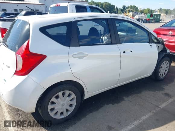2014 Nissan Note SV z VIN 3N1CE2CPXEL368489, wystawiony jako IAAI lot #43102730 z przebiegiem 169 645 mil mil oraz . Historia ofert i sprzedaży dostępna na DreamBid. Obrazek 8.