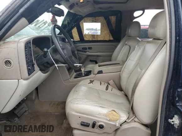 2005 Chevrolet Tahoe LS with VIN 1GNEK13T45J149547, listed as a Copart auction lot 84567895 with 213,866 mi miles and Salvage title. Bid and sale history available at DreamBid. Image 7.