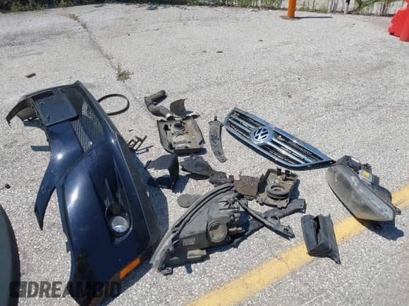 2009 Volkswagen Tiguan S с VIN WVGAV75N29W502193, выставлен на аукционе IAAI как лот 42922634 с пробегом 117 494 миль миль и . История ставок и продаж доступна на DreamBid. Изображение 12.