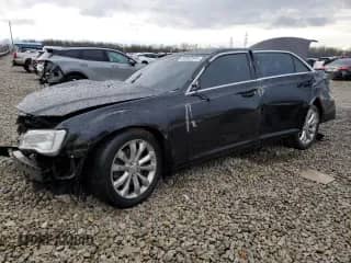 2016 Chrysler 300 Anniversary Edition с VIN 2C3CCARGXGH142313, выставлен на аукционе Copart как лот 48963545 с пробегом Не указан миль и Списание • Salvage title. История ставок и продаж доступна на DreamBid. Изображение 1.
