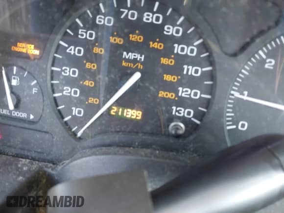 2003 Saturn VUE with VIN 5GZCZ63B83S869309, listed as a IAAI auction lot 41451246 with 211,399 mi miles and . Bid and sale history available at DreamBid. Image 7.