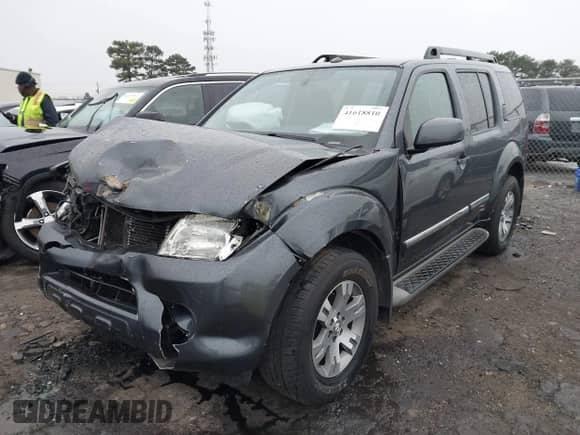 2011 Nissan Pathfinder LE с VIN 5N1AR1NN4BC624823, выставлен на аукционе IAAI как лот 41618810 с пробегом 219 090 миль миль и . История ставок и продаж доступна на DreamBid. Изображение 2.