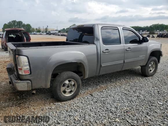 2013 GMC Sierra 1500 SLT с VIN 3GTP2WE73DG171361, выставлен на аукционе Copart как лот 54653995 с пробегом 187 218 миль миль и Списание • Salvage title. История ставок и продаж доступна на DreamBid. Изображение 3.