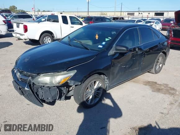 2015 Toyota Camry SE with VIN 4T1BF1FK4FU885659, listed as a IAAI auction lot 43585425 with 296,518 mi miles and . Bid and sale history available at DreamBid. Image 2.