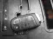 2013 Chrysler 300 S с VIN 2C3CCABT5DH660784, выставлен на аукционе IAAI как лот 42308116 с пробегом 150 587 миль миль и . История ставок и продаж доступна на DreamBid. Изображение 11.