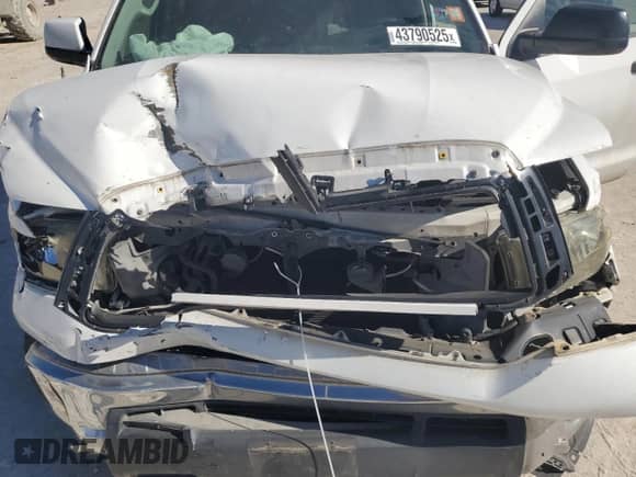 2013 Toyota Tundra with VIN 5TFDM5F19DX043719, listed as a Copart auction lot 43790525 with 203,086 mi miles and Salvage title. Bid and sale history available at DreamBid. Image 12.