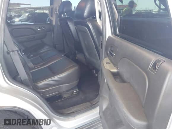 2012 Chevrolet Tahoe Commercial with VIN 1GNLC2E06CR183680, listed as a IAAI auction lot 42692485 with 177,100 mi miles and . Bid and sale history available at DreamBid. Image 8.