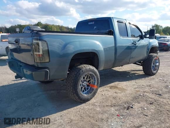 2009 GMC Sierra 1500 SLE с VIN 1GTEK29089Z108860, выставлен на аукционе IAAI как лот 43422612 с пробегом 160 810 миль миль и . История ставок и продаж доступна на DreamBid. Изображение 4.