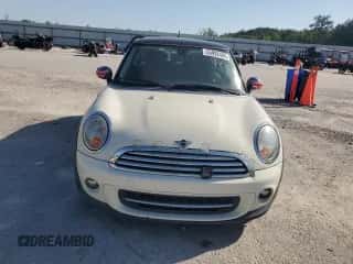 2013 MINI Hardtop with VIN WMWSU3C55DT371890, listed as a Copart auction lot 55992405 with 77,074 mi miles and Salvage title. Bid and sale history available at DreamBid. Image 5.