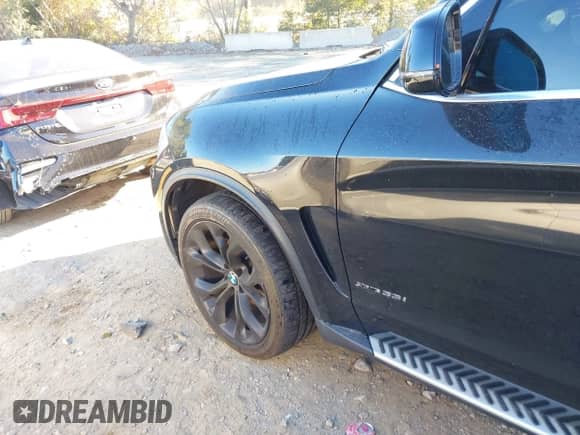 2016 BMW X5 xDrive35i with VIN 5UXKR0C52G0P26585, listed as a IAAI auction lot 43518052 with 137,194 mi miles and . Bid and sale history available at DreamBid. Image 6.