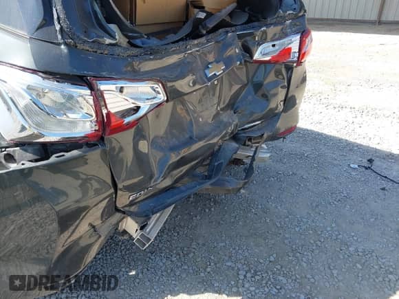 2020 Chevrolet Equinox LT with VIN 3GNAXKEV9LS608359, listed as a IAAI auction lot 43191569 with 54,984 mi miles and . Bid and sale history available at DreamBid. Image 6.