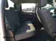 2022 Chevrolet Silverado 1500 RST z VIN 2GCPADED9N1515542, wystawiony jako Copart lot #56848055 z przebiegiem 23 046 mil mil oraz Szkoda całkowita • Salvage title. Historia ofert i sprzedaży dostępna na DreamBid. Obrazek 10.