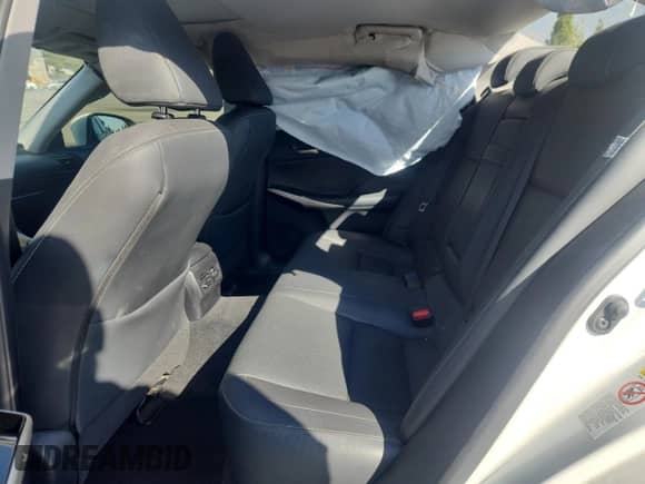 2017 Lexus IS 200t с VIN JTHBA1D20H5061773, выставлен на аукционе Copart как лот 69421125 с пробегом Не указан миль и Списание • Salvage title. История ставок и продаж доступна на DreamBid. Изображение 10.