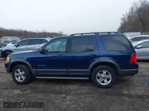 2004 Ford Explorer XLT with VIN 1FMZU73W44UA79929, listed as a IAAI auction lot 41612541 with 142,867 mi miles and . Bid and sale history available at DreamBid. Image 14.