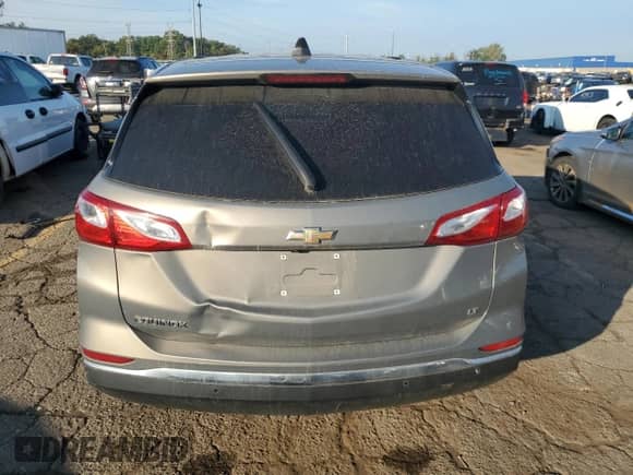 2018 Chevrolet Equinox LT with VIN 3GNAXJEV5JS569258, listed as a Copart auction lot 80761075 with 118,250 mi miles and Clean title. Bid and sale history available at DreamBid. Image 6.