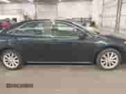 2014 Toyota Camry SE z VIN 4T1BK1FK5EU541512, wystawiony jako IAAI lot #43072959 z przebiegiem 193 563 mil mil oraz . Historia ofert i sprzedaży dostępna na DreamBid. Obrazek 14.