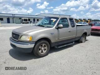 2001 Ford F-150 XL с VIN 1FTRX17W51NB74203, выставлен на аукционе Copart как лот 62929045 с пробегом Не указан миль и Списание • Salvage title. История ставок и продаж доступна на DreamBid. Изображение 1.