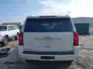 2018 Chevrolet Tahoe LT z VIN 1GNSCBKC9JR360617, wystawiony jako IAAI lot #42134543 z przebiegiem 81 040 mil mil oraz . Historia ofert i sprzedaży dostępna na DreamBid. Obrazek 16.