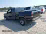 1998 Chevrolet Silverado 1500 z VIN 2GCEC19R7W1103854, wystawiony jako IAAI lot #43234033 z przebiegiem 276 944 mil mil oraz . Historia ofert i sprzedaży dostępna na DreamBid. Obrazek 3.