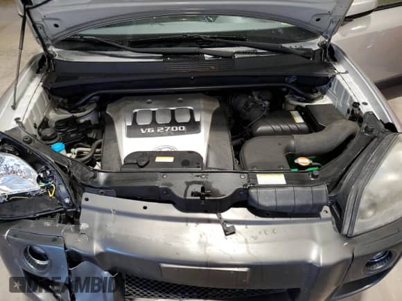 2005 Hyundai Tucson GLS с VIN KM8JN72D35U125214, выставлен на аукционе Copart как лот 70512305 с пробегом 103 124 миль миль и Списание • Salvage title. История ставок и продаж доступна на DreamBid. Изображение 12.