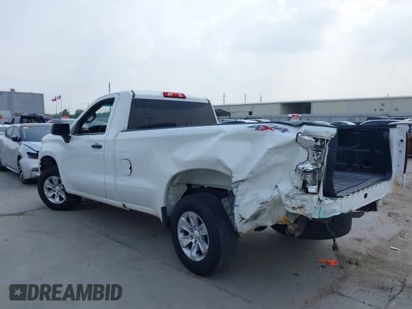 2019 Chevrolet Silverado 1500 Work Truck z VIN 3GCNYAEH2KG172130, wystawiony jako IAAI lot #42300933 z przebiegiem 110 061 mil mil oraz . Historia ofert i sprzedaży dostępna na DreamBid. Obrazek 3.