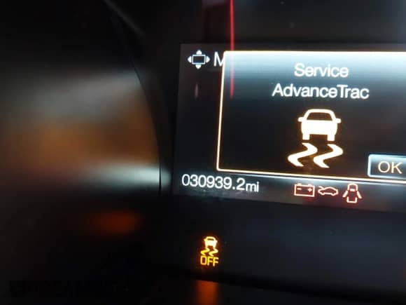 2020 Ford Mustang GT Premium с VIN 1FATP8FF5L5156633, выставлен на аукционе IAAI как лот 41648944 с пробегом 30 939 миль миль и . История ставок и продаж доступна на DreamBid. Изображение 16.