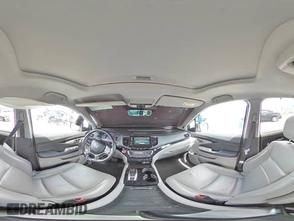 2021 Honda Pilot Touring 8-Passenger z VIN 5FNYF5H94MB007493, wystawiony jako Copart lot #85137925 z przebiegiem 108 878 mil mil oraz Szkoda całkowita • Salvage title. Historia ofert i sprzedaży dostępna na DreamBid. Obrazek 15.