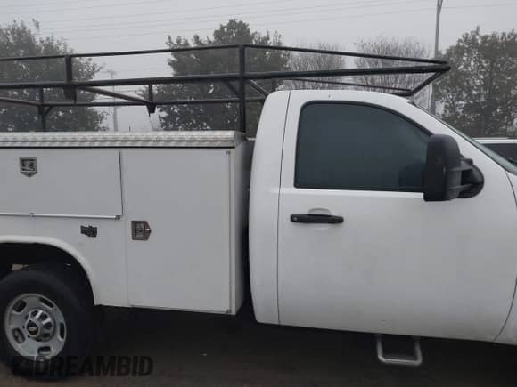 2011 Chevrolet Silverado 2500HD Work Truck with VIN 1GB0CVCG8BF228751, listed as a IAAI auction lot 41444809 with 292,337 mi miles and . Bid and sale history available at DreamBid. Image 13.