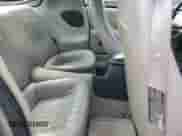 2000 Chevrolet Camaro z VIN 2G1FP22K3Y2175409, wystawiony jako Copart lot #87625535 z przebiegiem 122 301 mil mil oraz Czysty tytuł • Clean title. Historia ofert i sprzedaży dostępna na DreamBid. Obrazek 10.